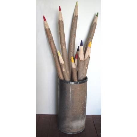 Lápices. Colores surtidos